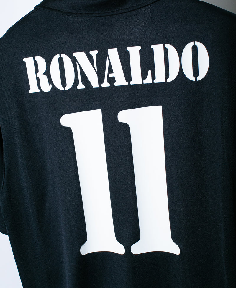 Real Madrid 2002-03 Ronaldo Away Kit (L)