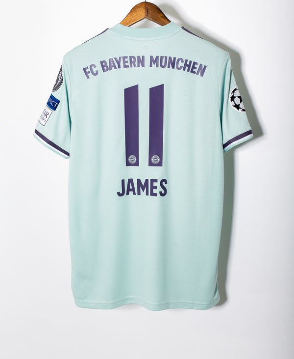 Bayern Munich 2018-19 James Away Kit (L)