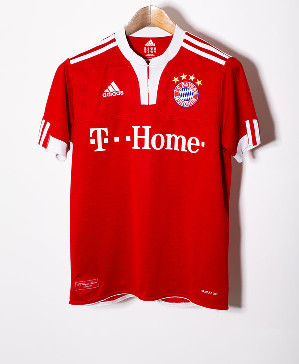 Bayern Munich 2009-10 Lahm Home Kit (Youth XL)