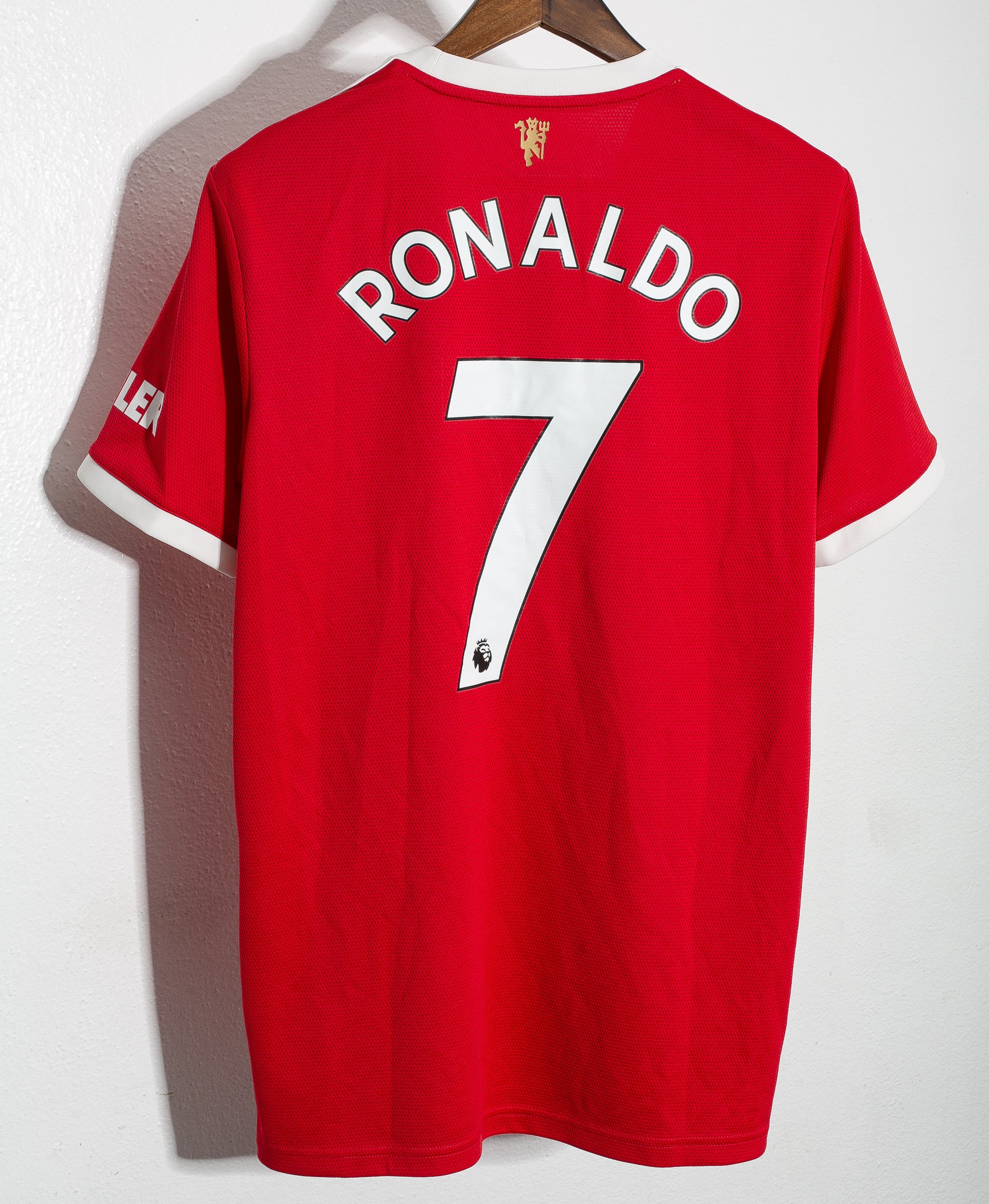 Manchester United 2021-22 Ronaldo Home Kit BNWT (L) – Saturdays Football