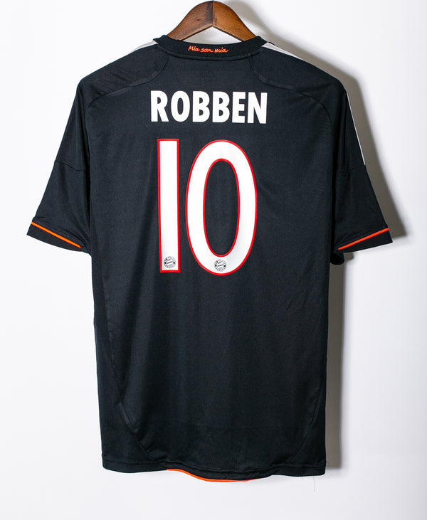 Bayern Munich 2012-13 Robben Third Kit (L)