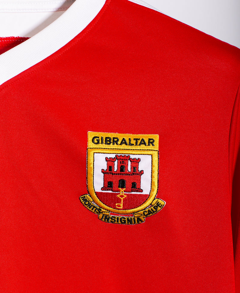 Gibraltar 2004 Home Kit (L)