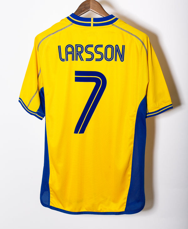 Sweden 2004 Larsson Home Kit (L)