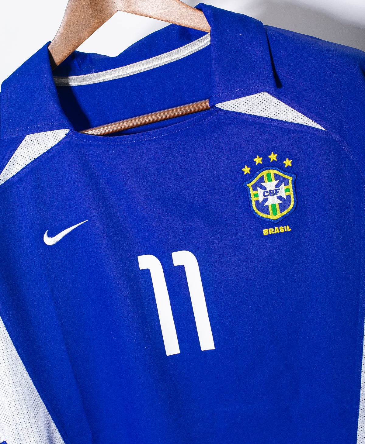 Brazil 2002 Ronaldinho Away Kit (XL)