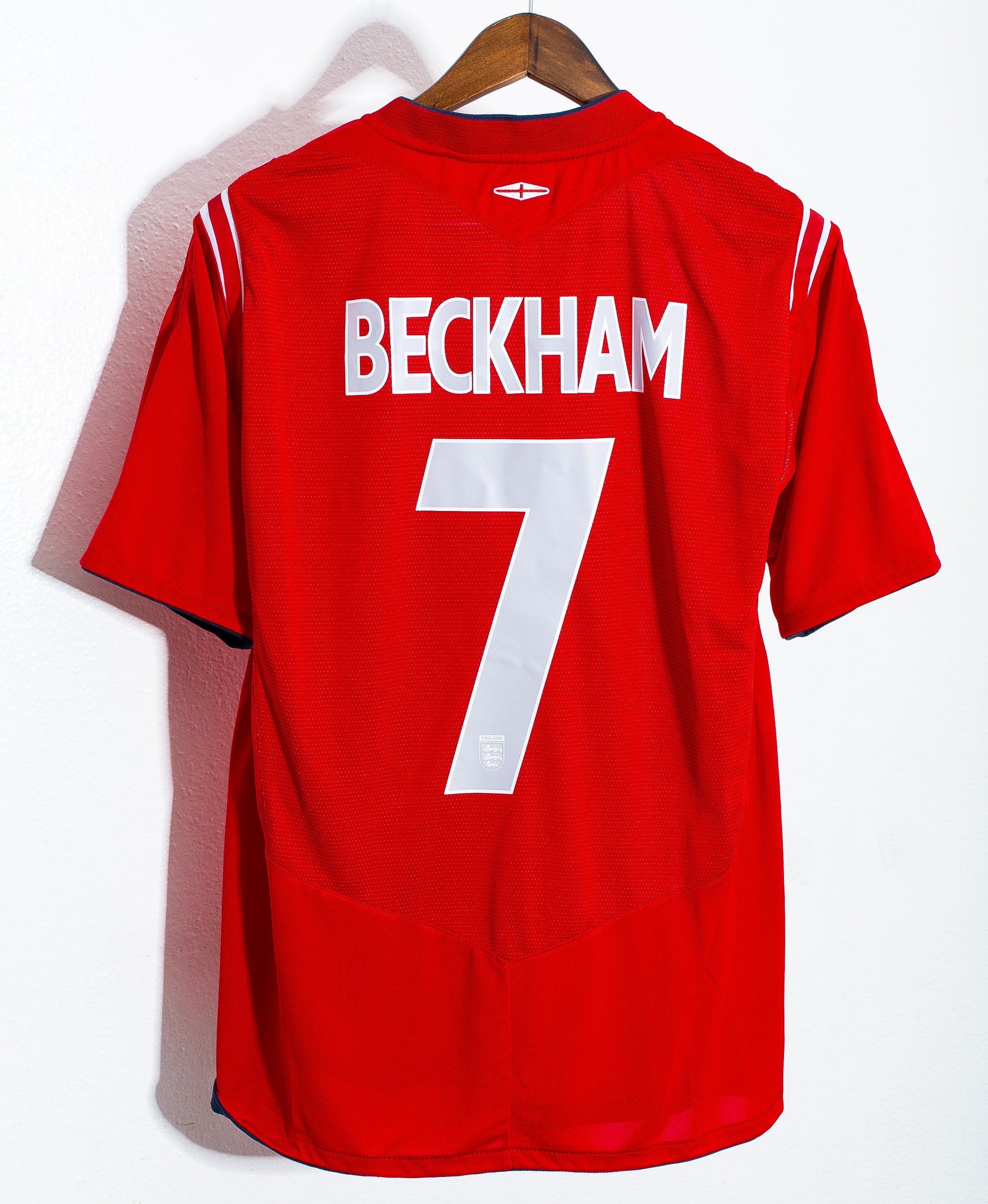 England 2004 Beckham Away Kit (L) – Saturdays Football