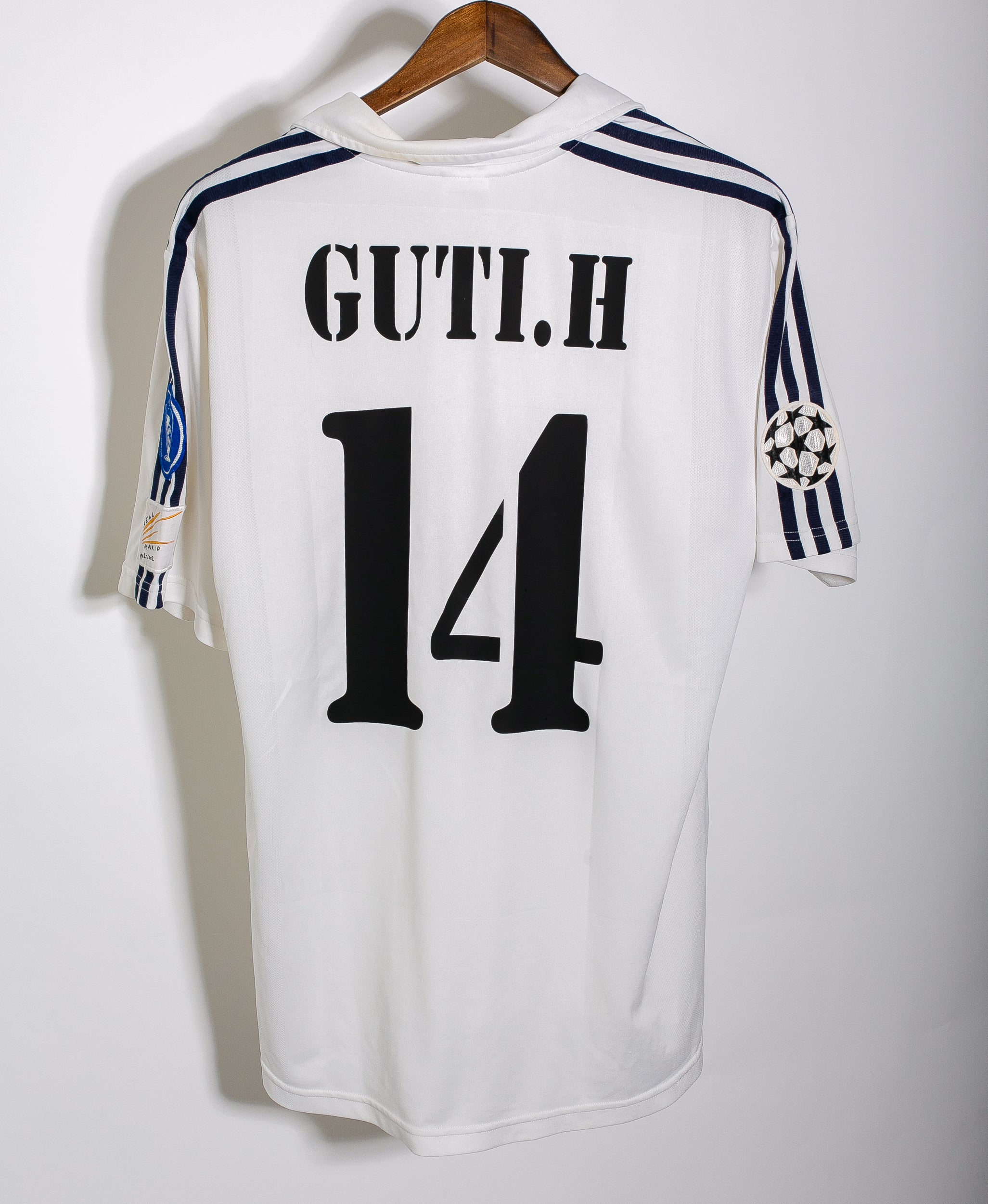Real Madrid 2002-03 Guti Home Kit (L) – Saturdays Football