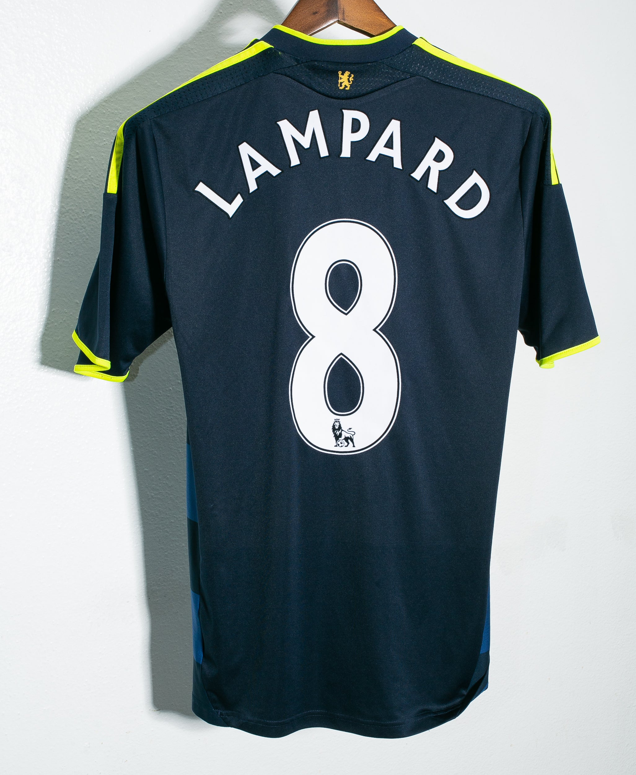 Lampard's Official Chelsea Signed Shirt, 2009/10