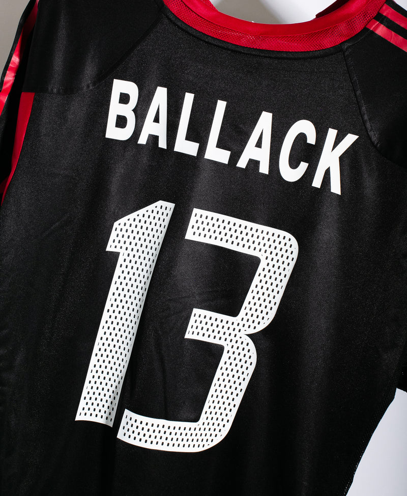 Bayern Munich 2005-06 Ballack Third Kit (XL)