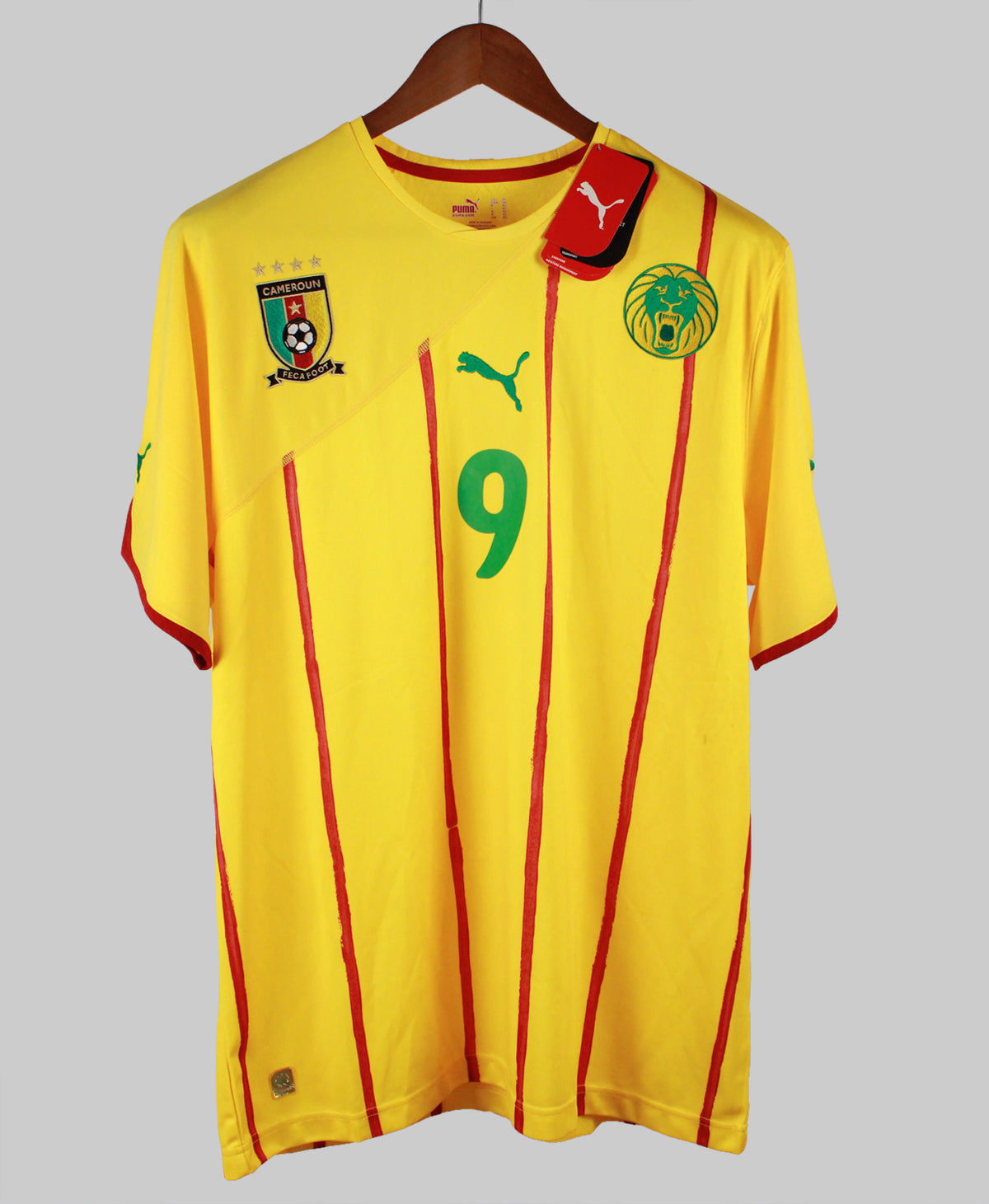 Cameroon 2010-11 Eto'o Away Kit w/Tags (XL)