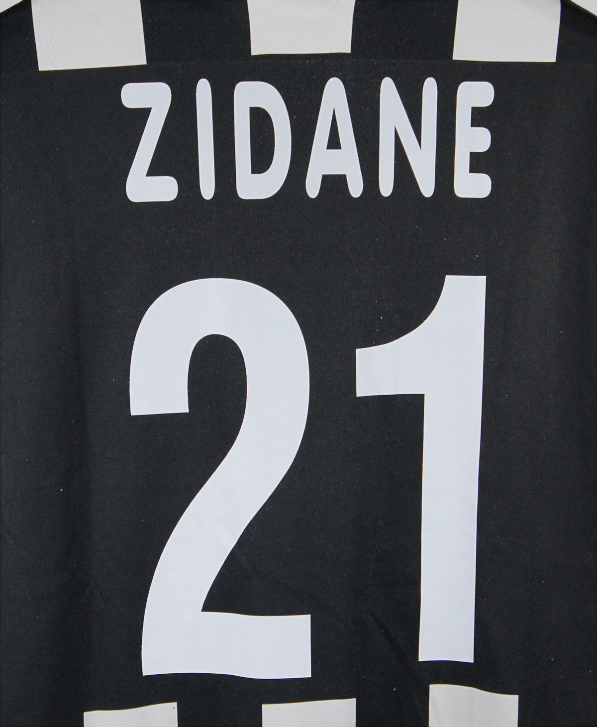 Juventus 2000-01 Zidane Home Kit (M)