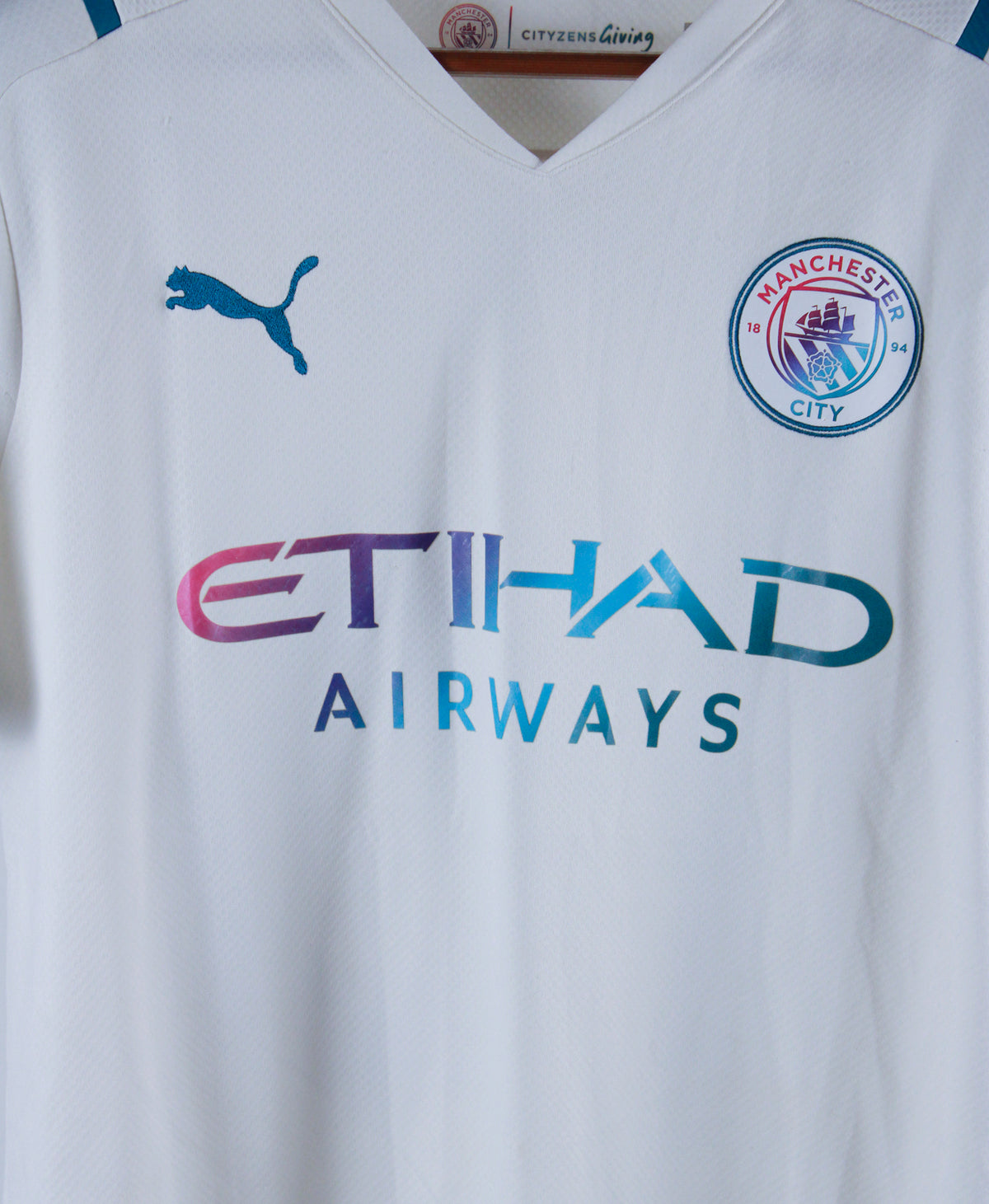 Manchester City 2021-22 Grealish Away Kit (M)