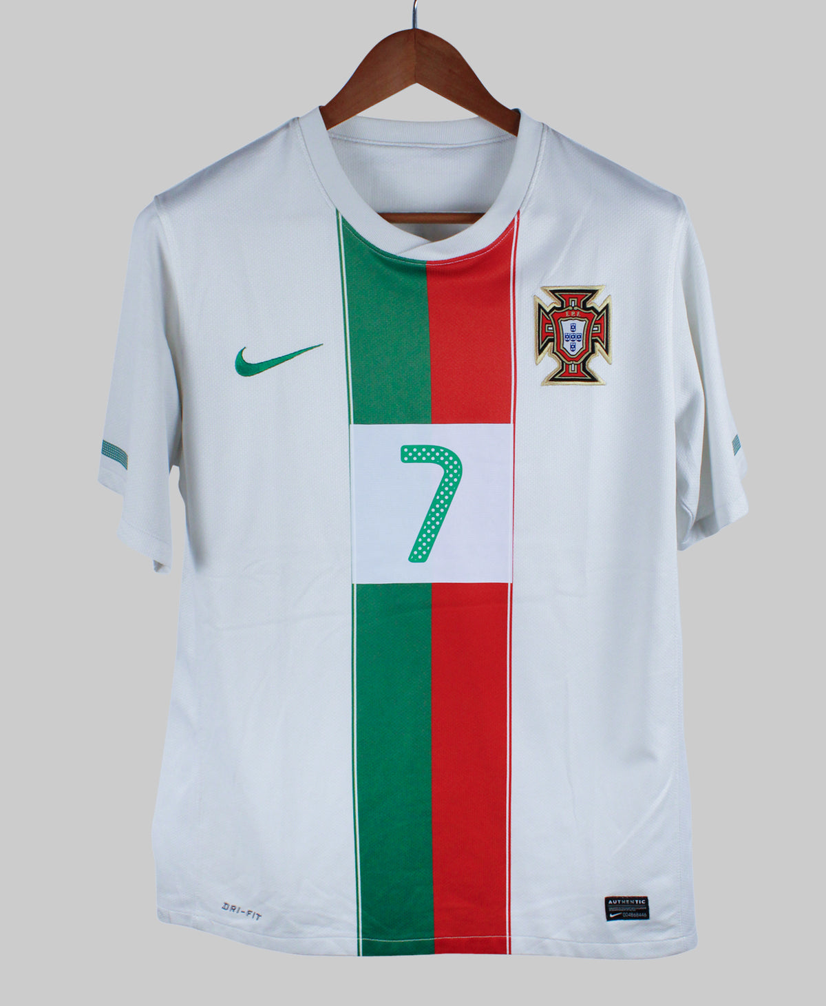 Portugal 2010-11 Ronaldo Away Kit (M)