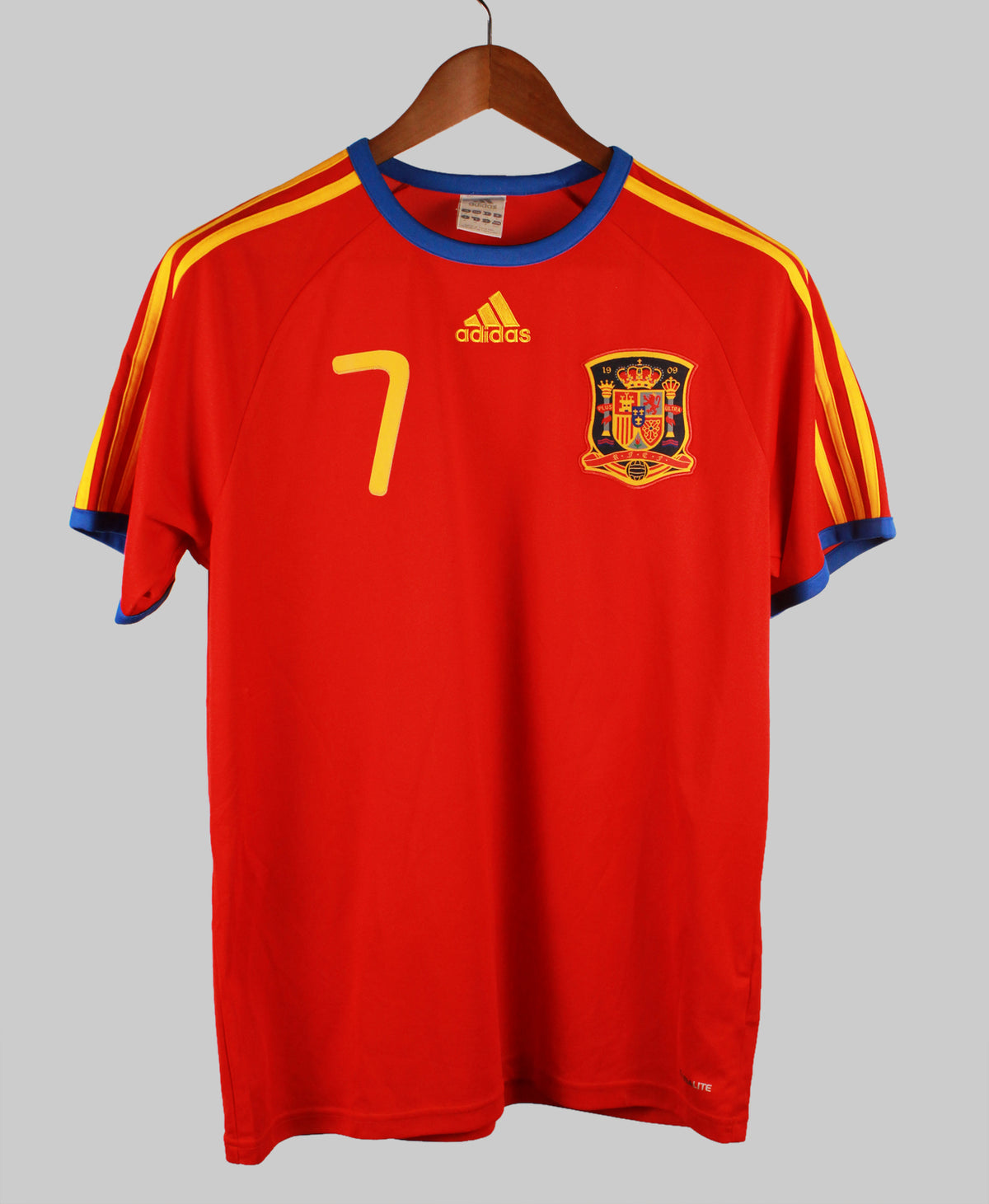 Spain 2010-11 David Villa Home Kit (M)