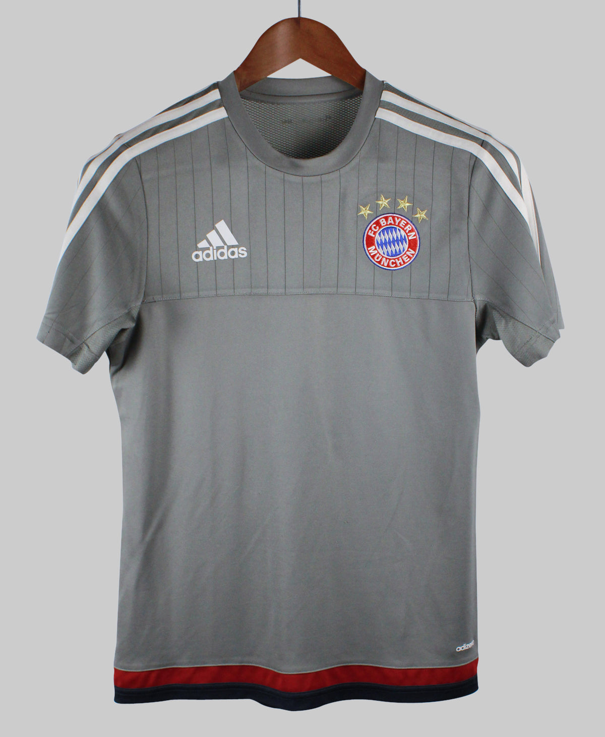 Bayern Munich 2015-16 Trainer Kit (XS)
