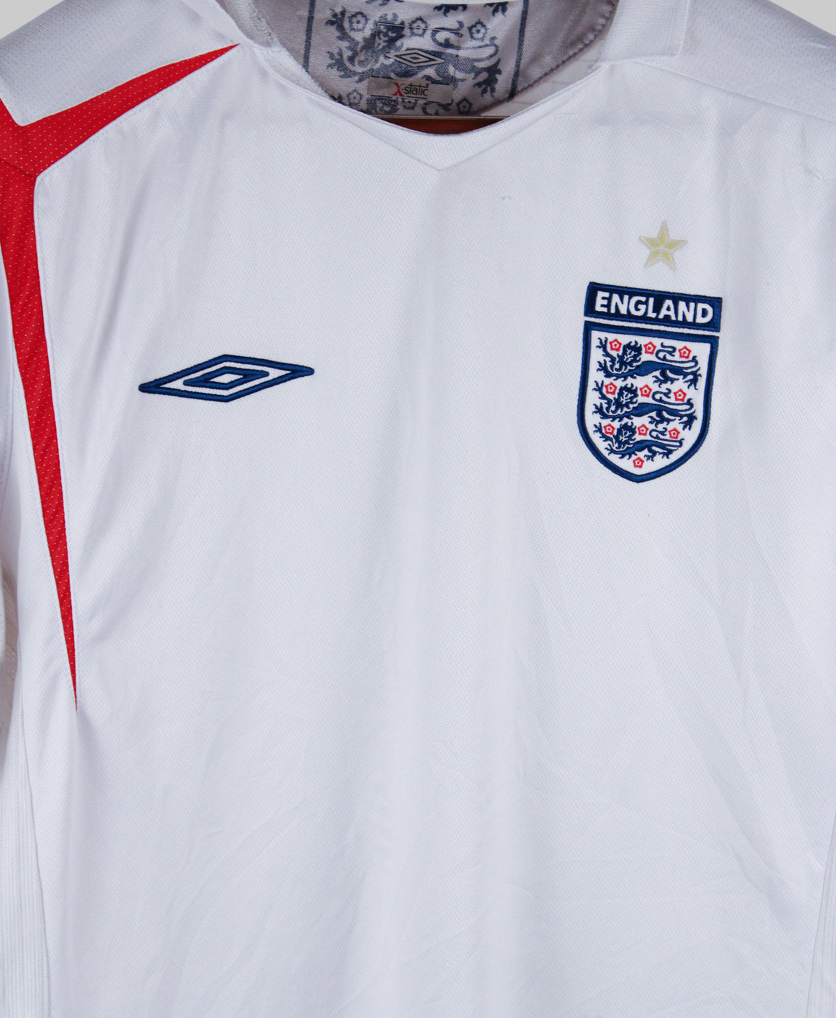England 2005-06 Home Kit (L)