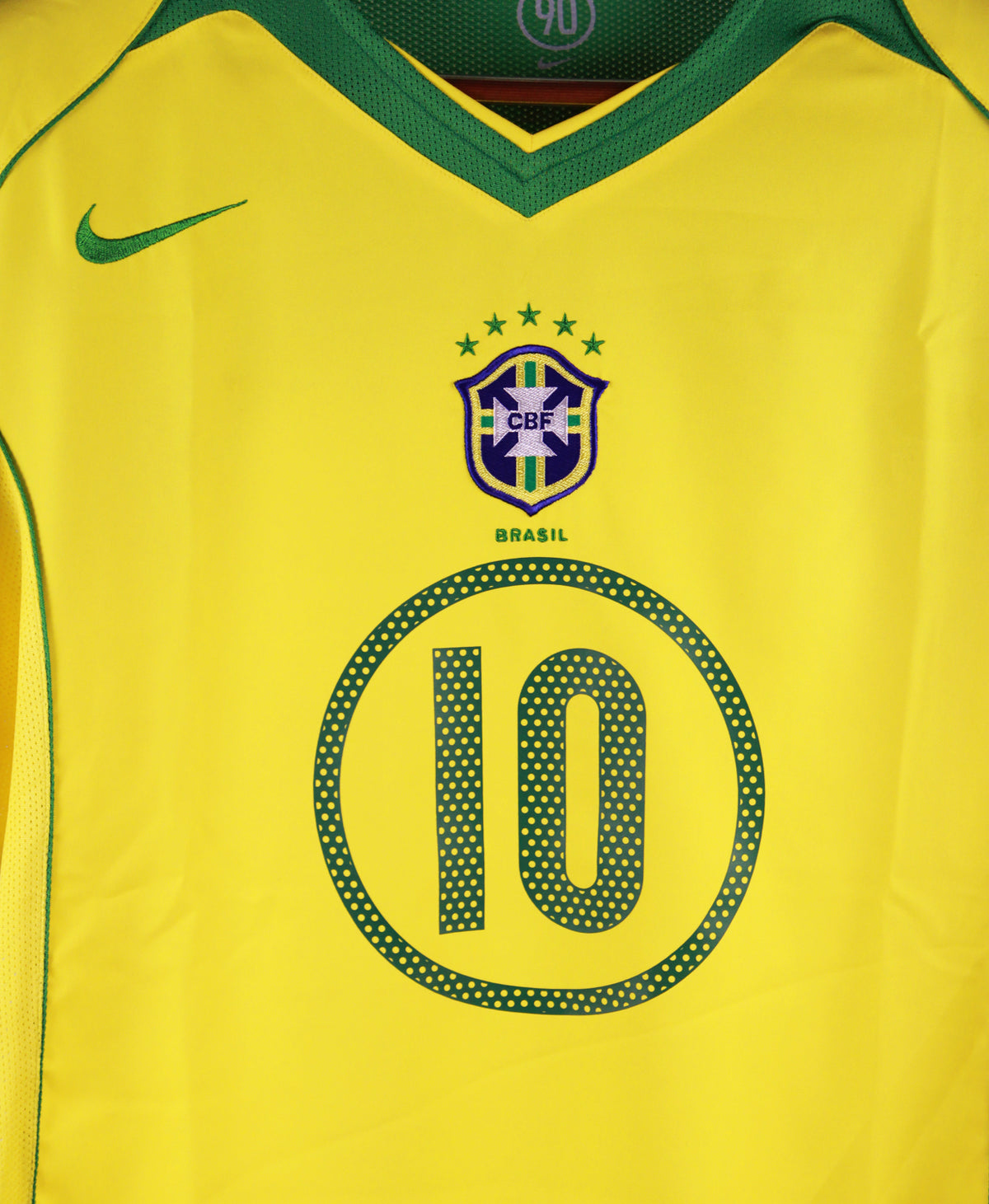 Brazil 2004-05 Ronaldinho Home Kit (M)
