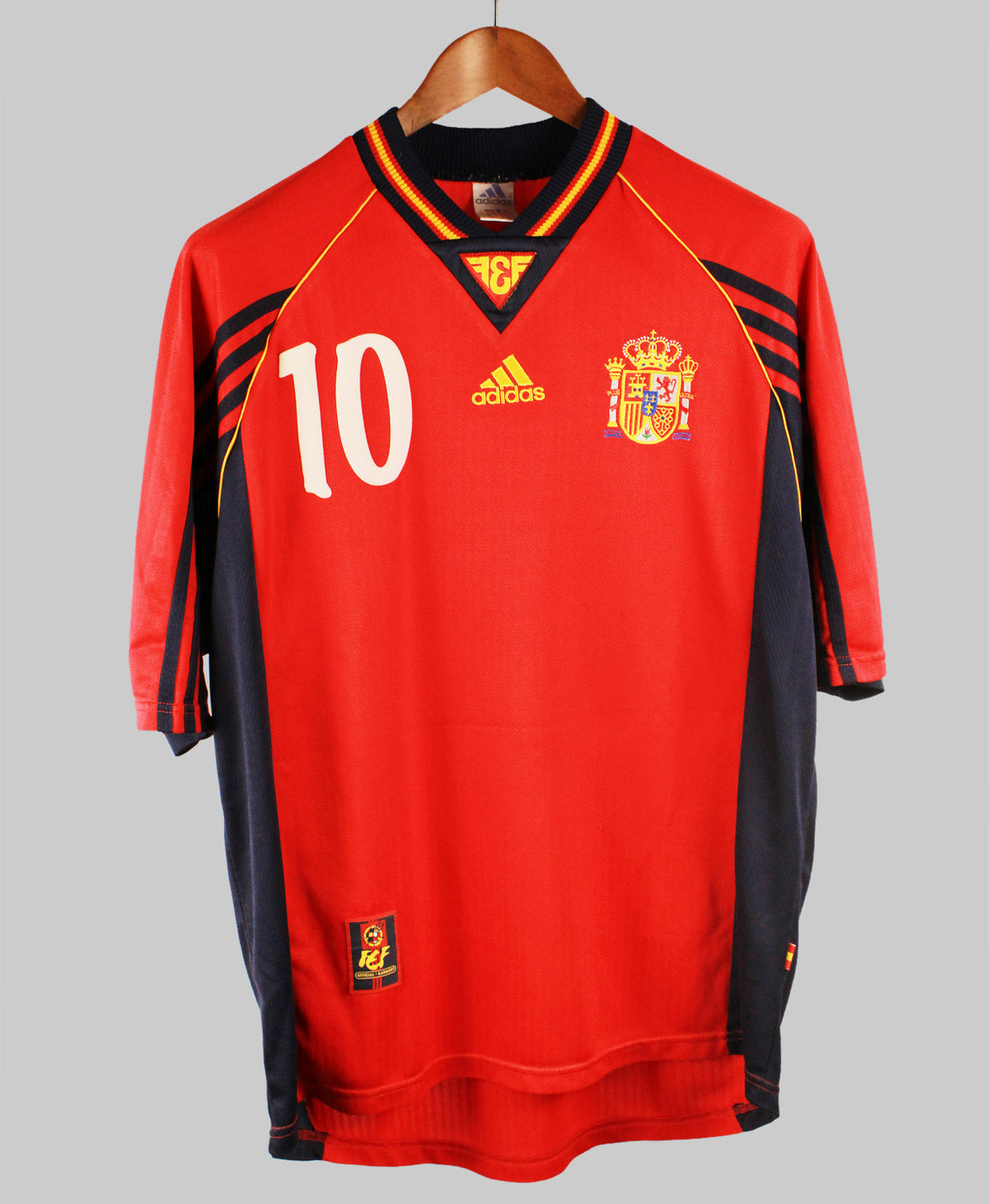 Spain 1998-99 Raul Home Kit (L)