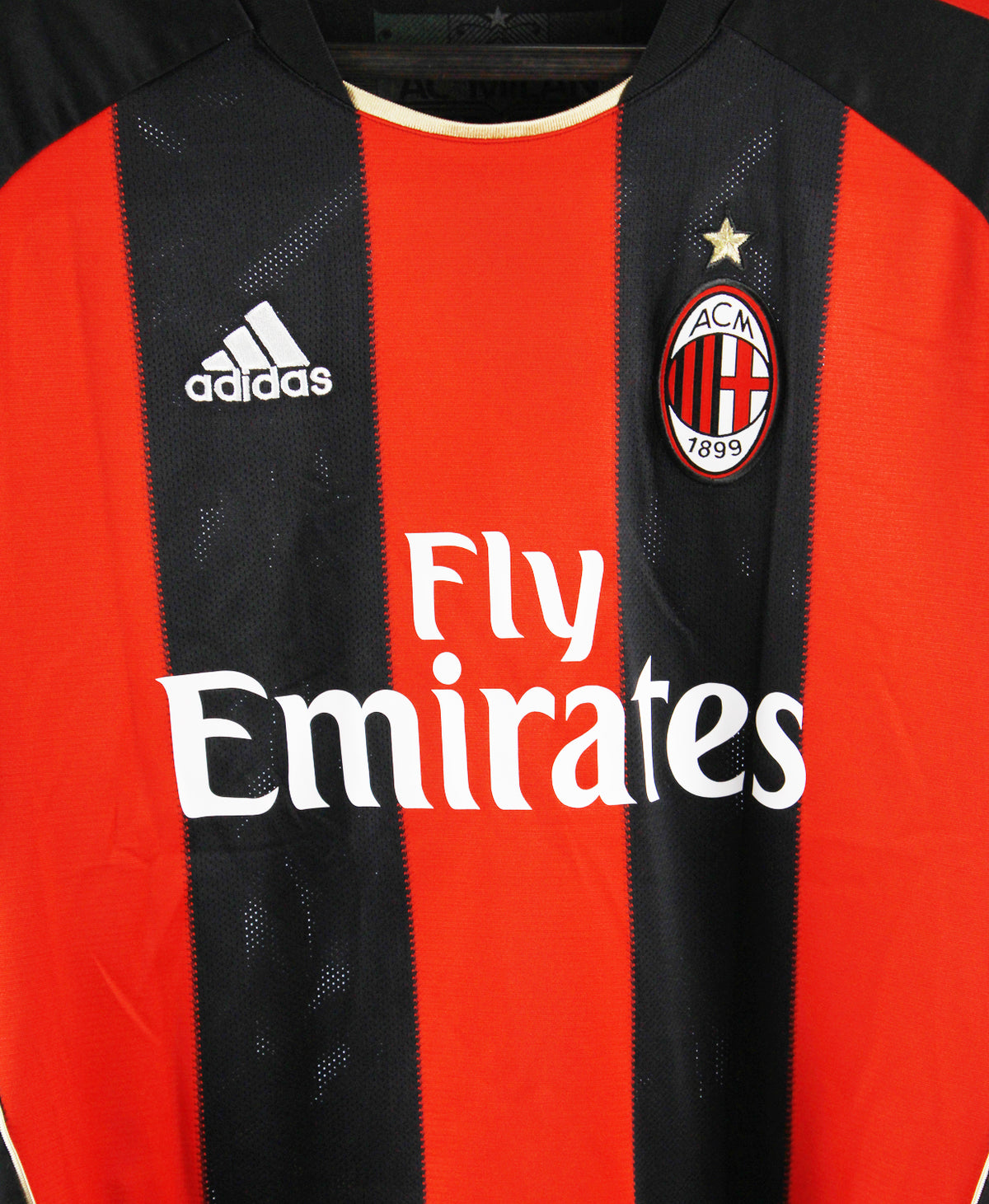 AC Milan 2010-11 Ronaldinho Home Kit (L)