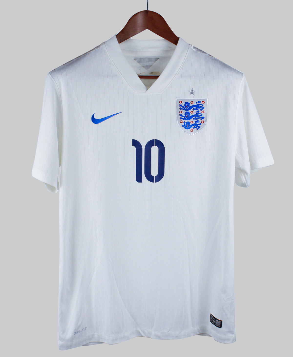 England 2016-17 Rooney Home Kit (L)