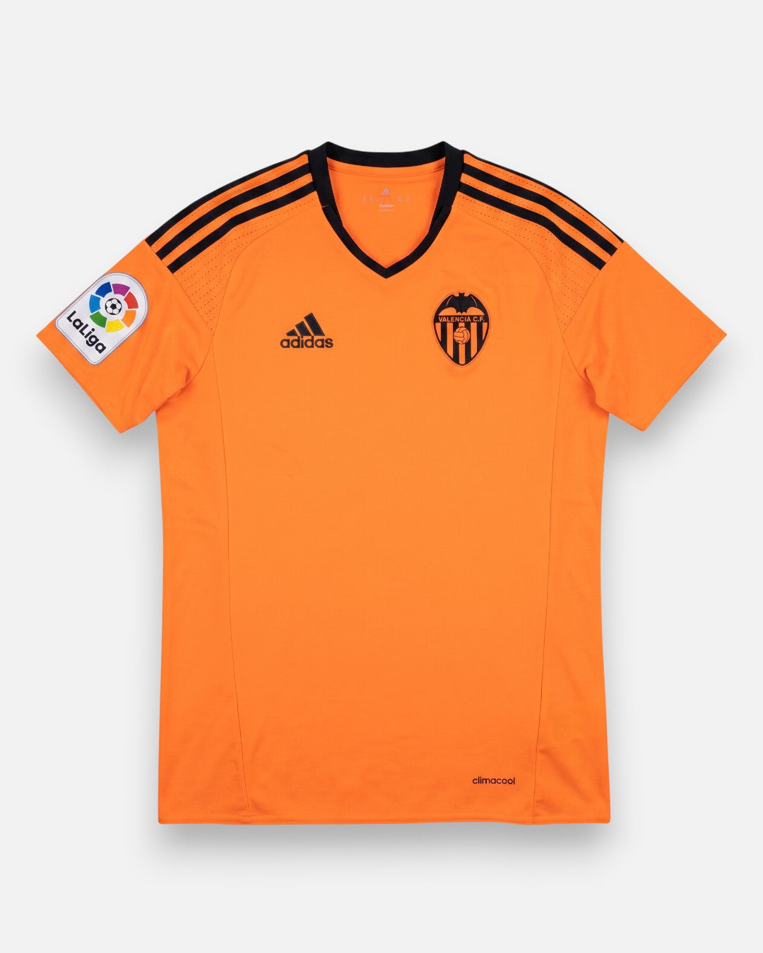 Valencia 2016-17 Nani Away Kit (M)
