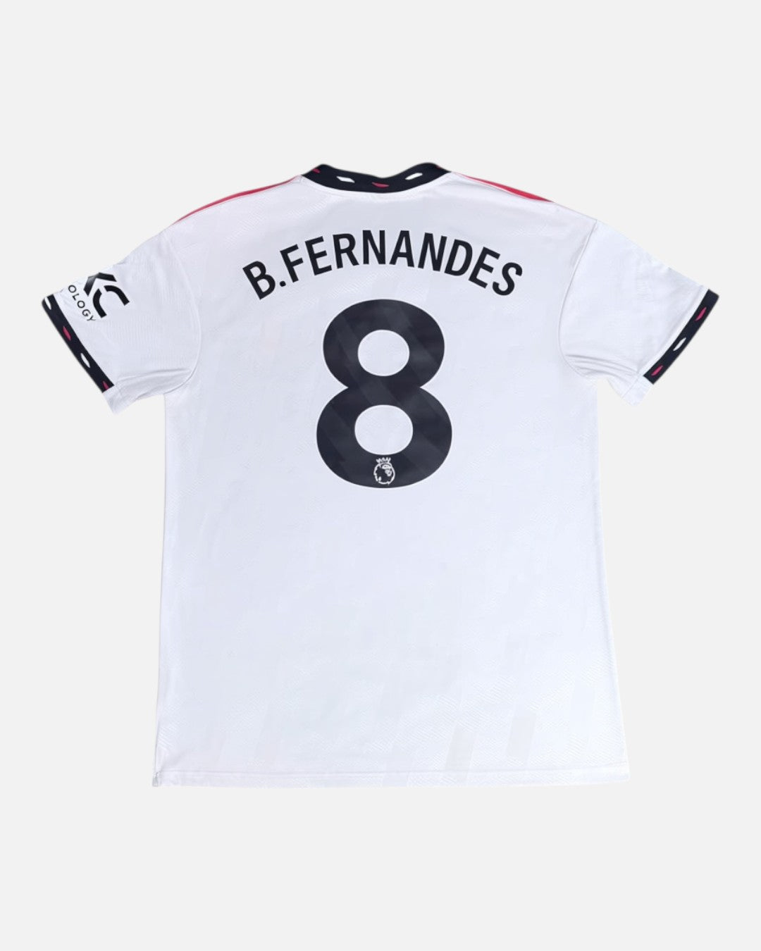 Manchester United 2022-23 Bruno Fernandes Away Shirt (L