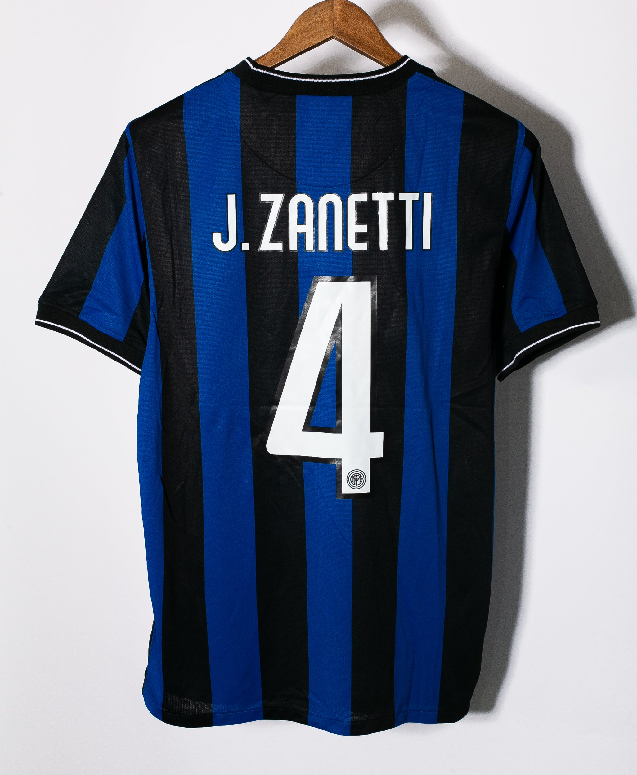 Inter Milan 2010-11 J. Zanetti Home Kit (M)