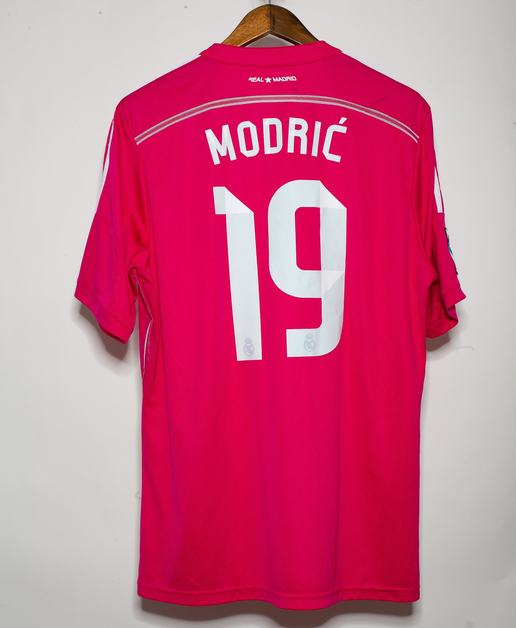 REAL MADRID 2014 2015 MODRIC 19 AWAY SHIRT (Excellent) XL – Foot