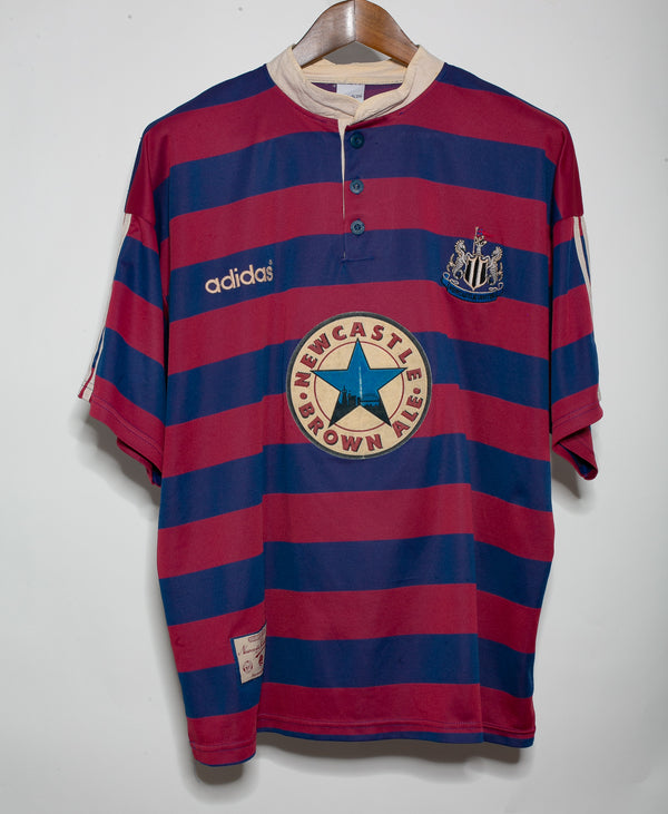 Newcastle 1995-96 Ginola Away Kit (XL)