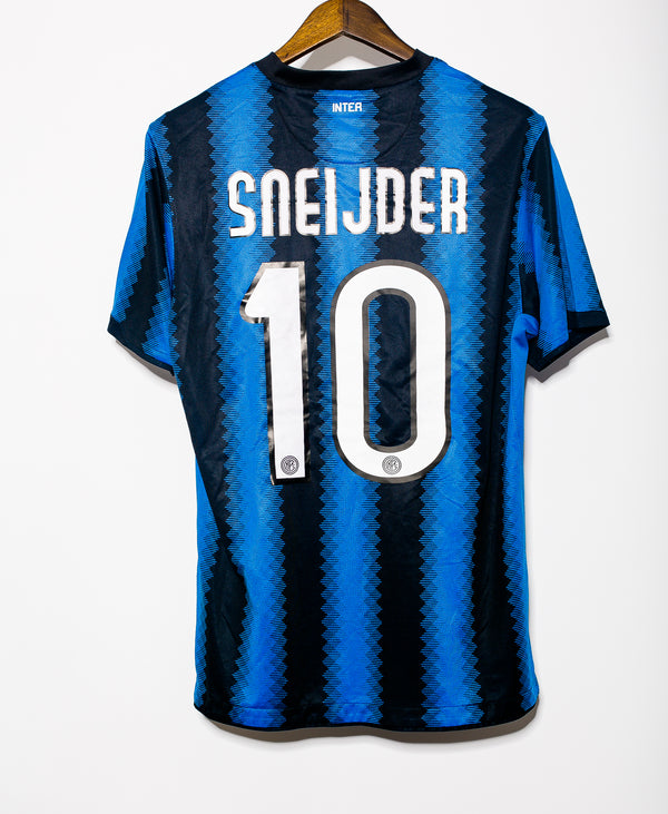 Inter Milan 2010-11 Sneijder Home Kit (L)