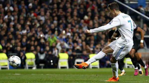 Cristiano Ronaldo Volley Penalty