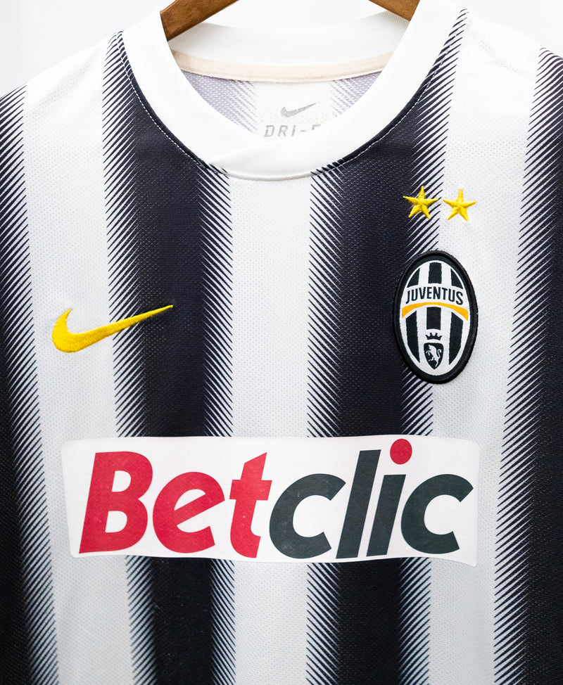 Juventus 2011-12 Pirlo Home Kit (L)