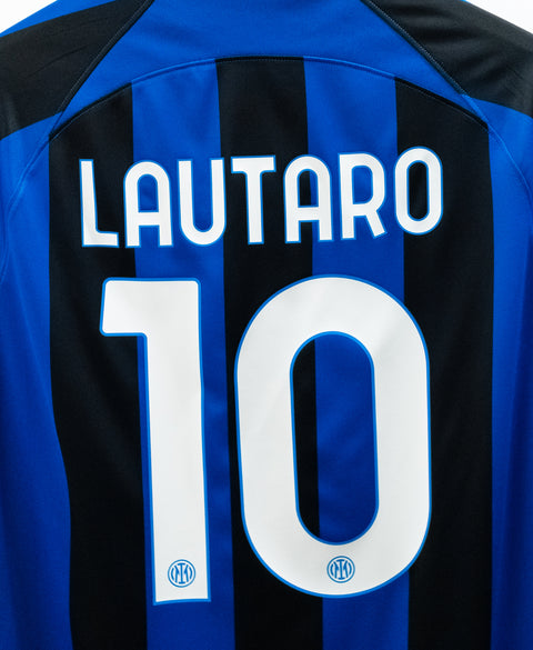 Inter Milan 2022-23 Lautaro Home Kit (XL)