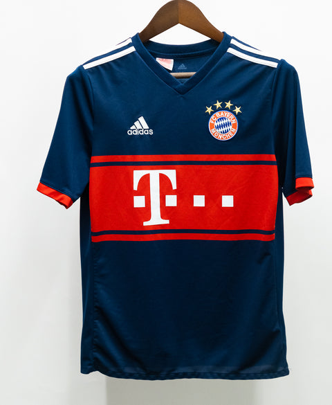 Bayern Munchen 2017-18 Coman Away Kit (YXL)