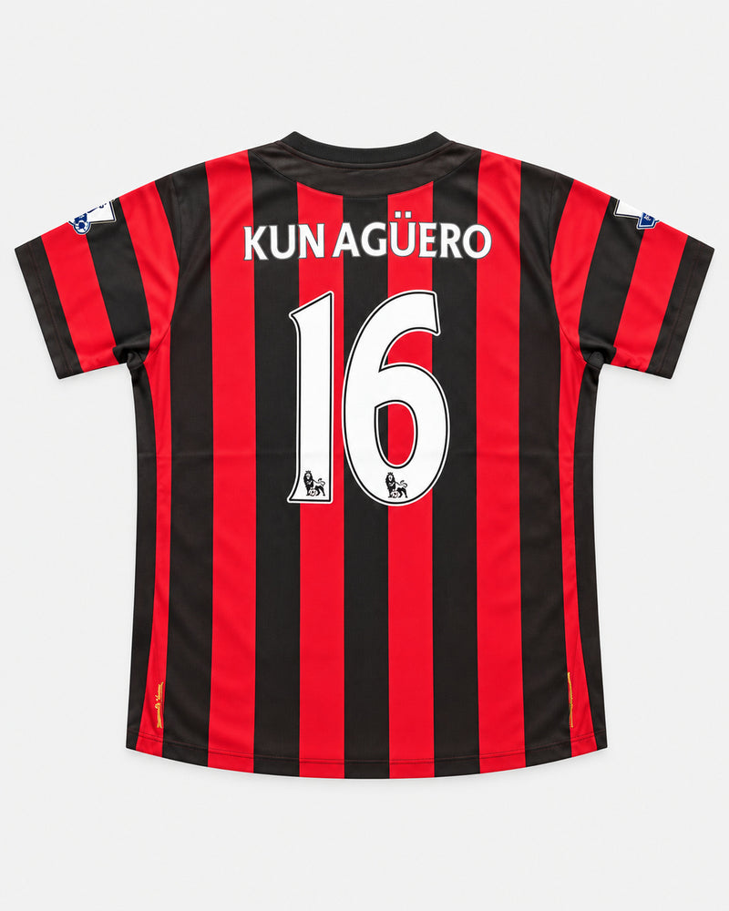 Manchester City 2011-12 Kun Aguero away vintage football shirt, size XL, back.