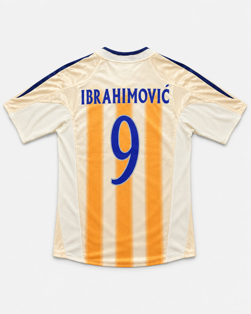 Ajax 2004-05 Ibrahimovic away vintage football shirt, size Medium, back.
