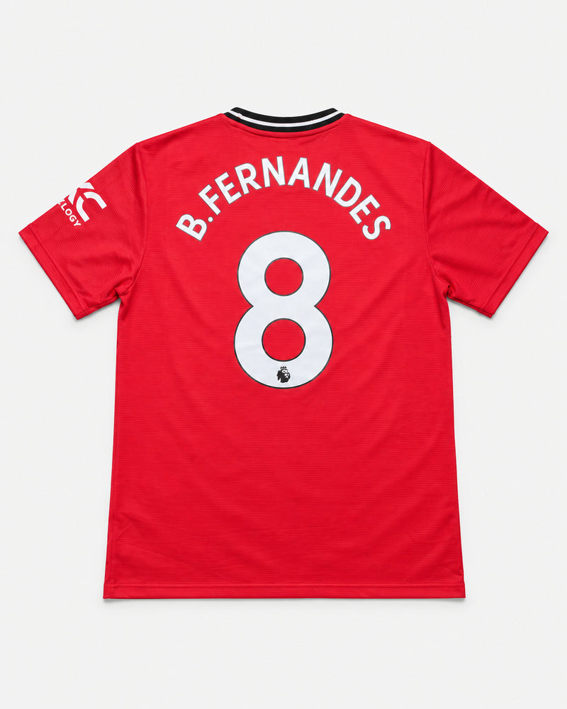 Manchester United 2025-26 B. Fernandes home vintage football shirt, size Medium, back.