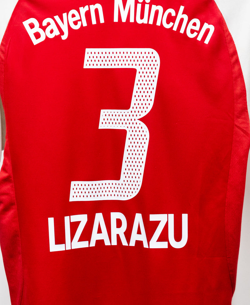 Bayern Munich 2003-05 Lizarazu Home Kit (S)