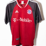 Bayern Munchen 2002 Kuffour Home Kit (S)