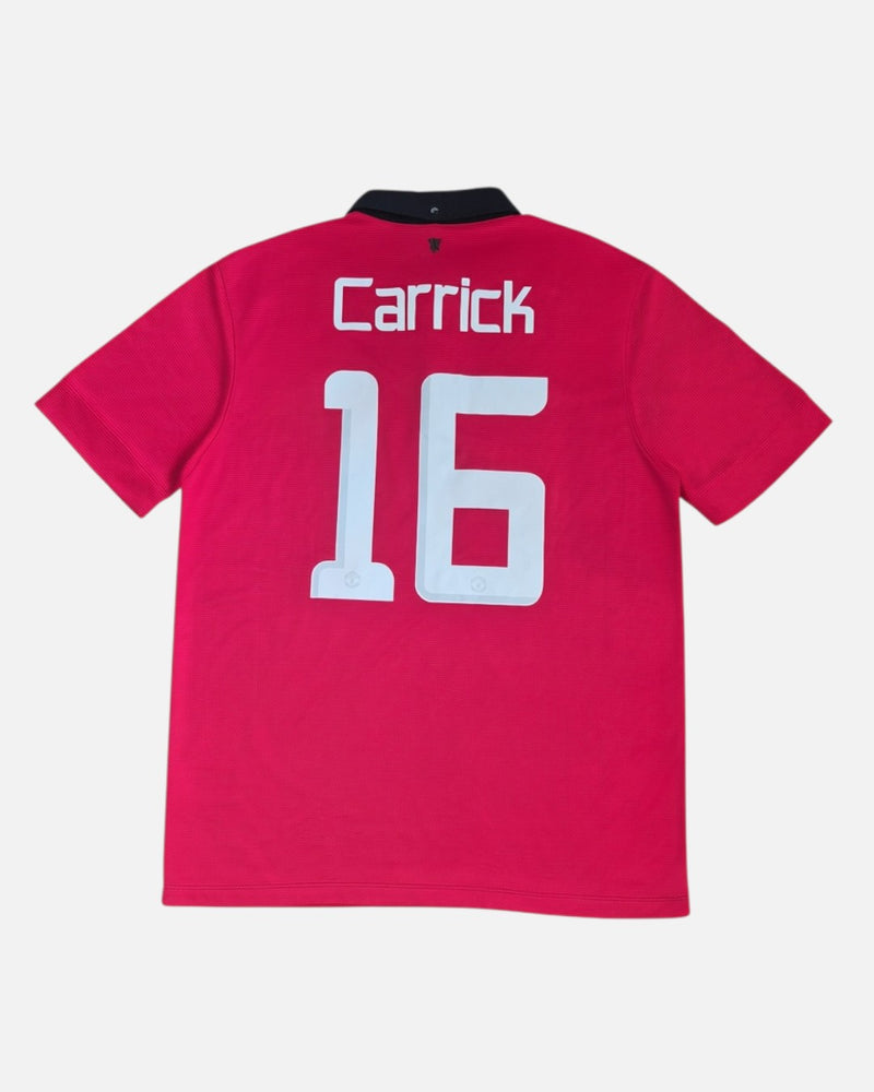 Manchester United 2013-14 Carrick home vintage football shirt, size L.
