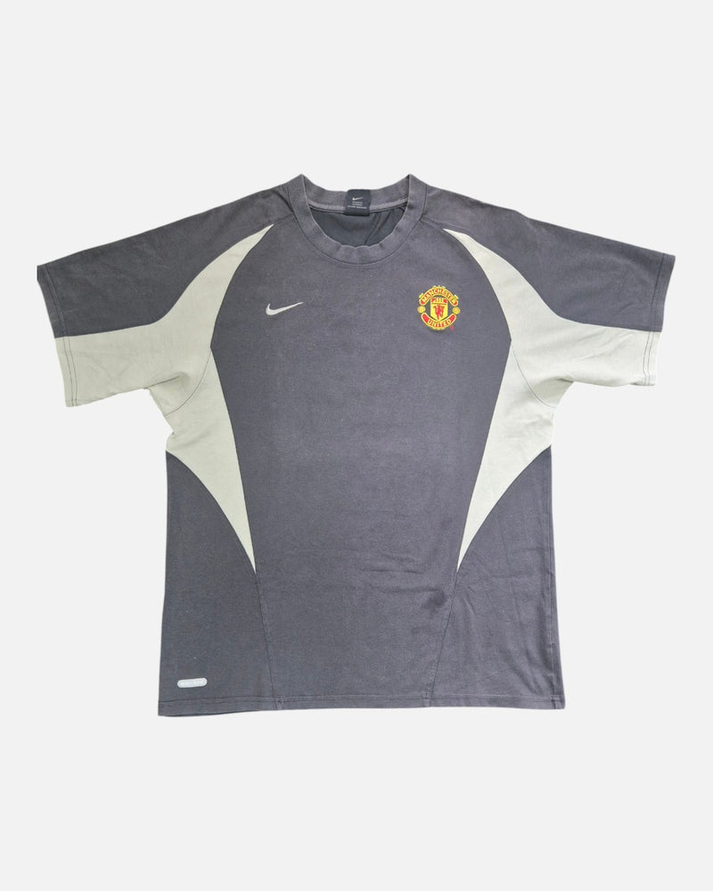 Manchester United 2002-03 Training Kit (Medium)