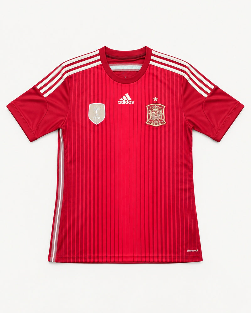 Spain 2014-15 home vintage football shirt, size Large, front.
