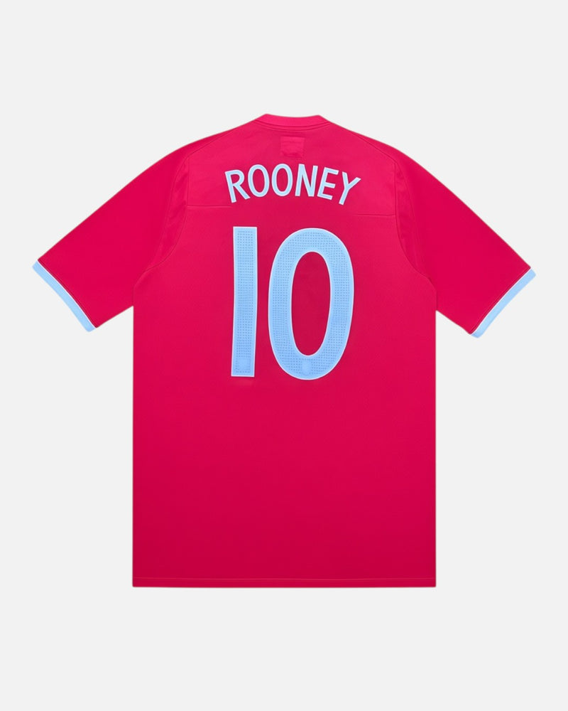 England 2010-11 Rooney away vintage football shirt, size M.