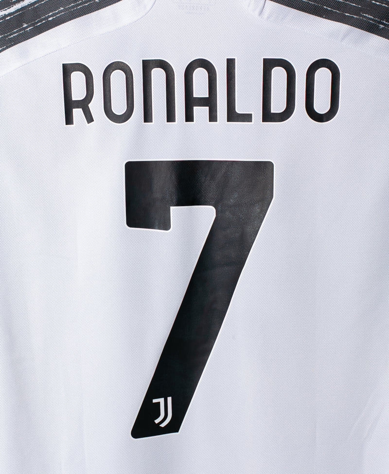 Juventus 2020-21 Ronaldo Home Kit NWT (M)