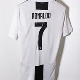 Juventus 2018-19 Ronaldo Home Kit (L)