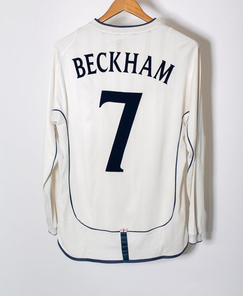 England 2002 Beckham Long Sleeve Home Kit (M)