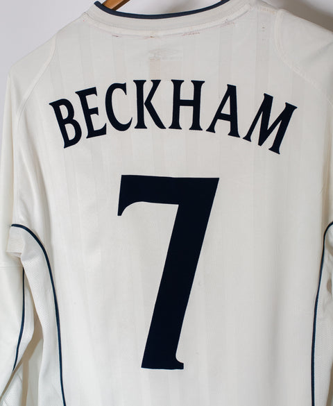 England 2002 Beckham Long Sleeve Home Kit (M)