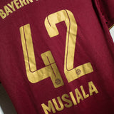 Bayern Munich 2022-23 Musiala Oktoberfest Kit (M)