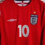England 2004 Owen Away Kit (L)