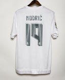 Real Madrid 2015-16 Modric Home Kit (L)