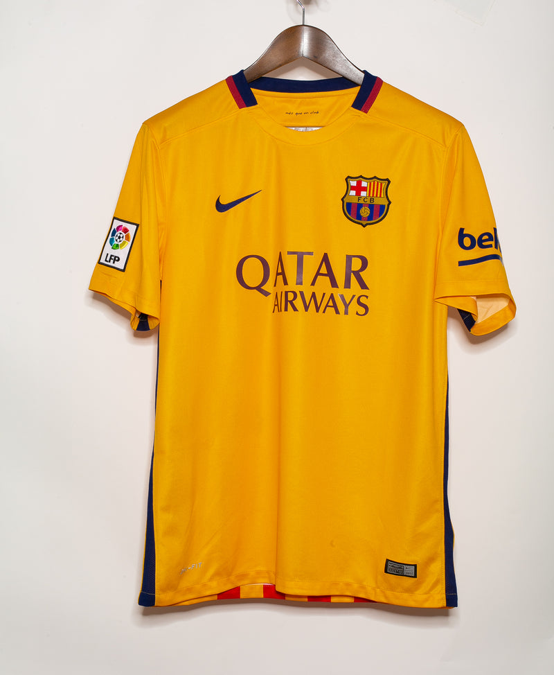 Barcelona 2015-16 Rakitic Away Kit (L)